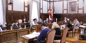 Rifirafe en la Diputación de Guadalajara a causa de la defensa de la Constitución