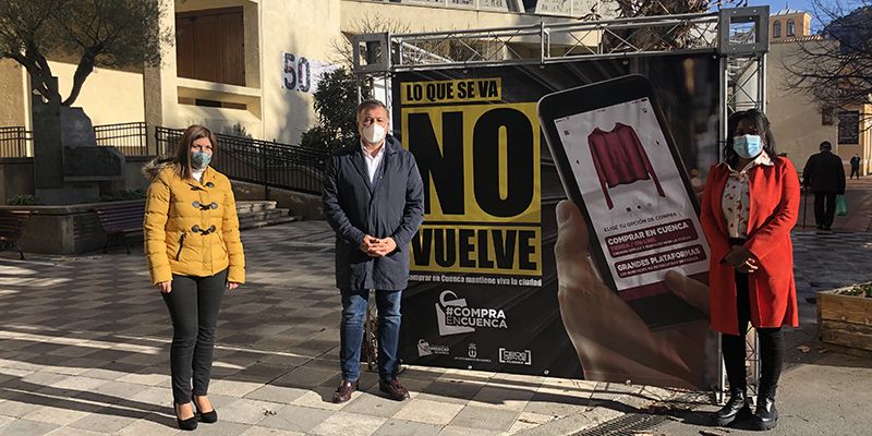 El Ayuntamiento de Cuenca y la Asociación Provincial de Comercio lanzan una campaña para promover la compra en Cuenca con el lema ‘Lo que se va no vuelve’