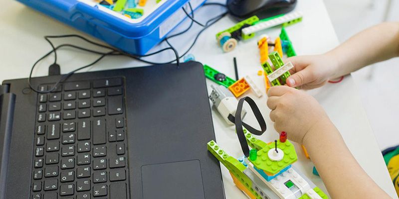 El Centro Rural de Innovación de Cuenca organiza a lo largo del trimestre diferentes actividades virtuales dirigidas al alumnado de Primaria y Secundaria