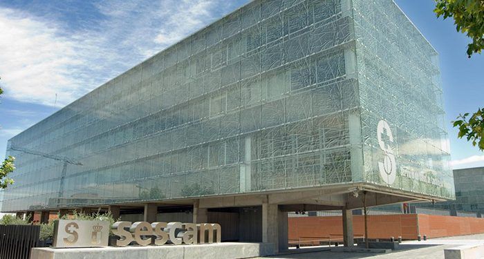 El DOCM publica las bases de las convocatorias para los procesos selectivos de una decena de categorías del SESCAM