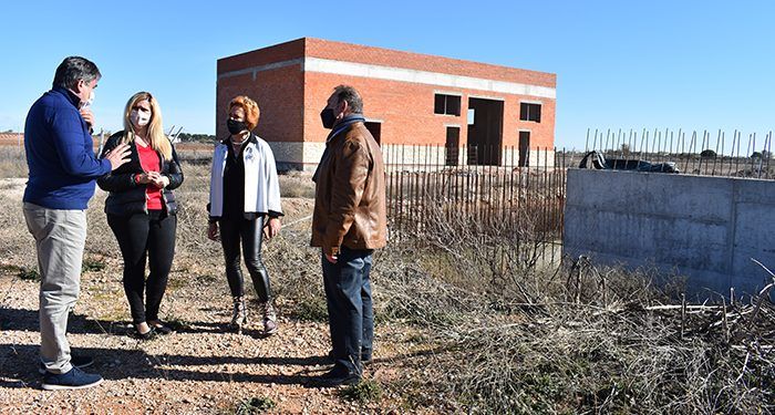 El Gobierno regional destinará 450.000 euros en 2021 a la construcción de una nueva estación depuradora en San Clemente 1 El Gobierno regional destinará 450.000 euros en 2021 a la construcción de una nueva estación depuradora en San Clemente