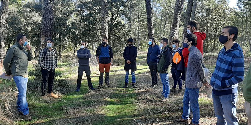 El proyecto ‘Resetas’ para repoblar la España vaciada realiza una visita técnica a Almodóvar del Pinar