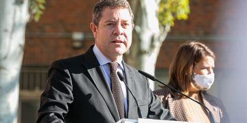 El Gobierno regional aprueba 46 millones de euros para infraestructuras educativas y 13,3 millones para fondos destinados al Tercer Sector