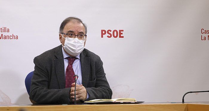 El PSOE recalca que “no se van a subir los impues-tos” en CLM y defiende un modelo de financiación justo 1 Fernando Mora