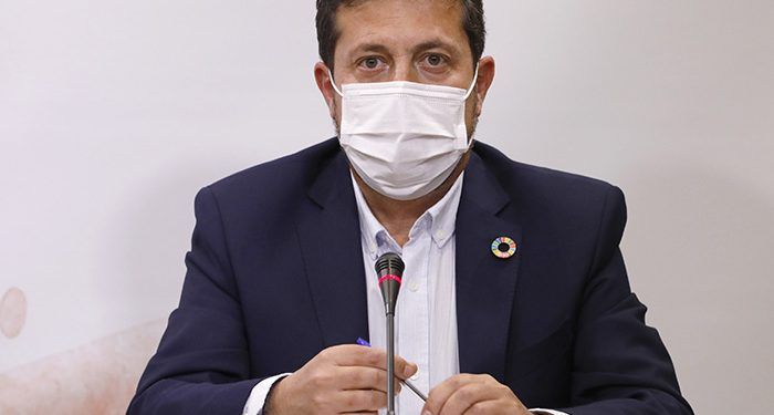 Torrecilla destaca el incremento de presupuesto para mejorar el servicio de abastecimiento y de-puración 1 Francisco Pérez Torrecilla