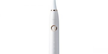Huawei da la bienvenida a su primer producto HILINK en España el cepillo dental LEBOOO SMART SONIC
