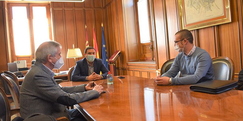 La Diputación de Cuenca colabora con 3.000 euros para que la Gavilla Verde de Santa Cruz de Moya pueda continuar con su labor