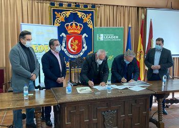 La Junta reitera su compromiso con los grupos de acción local en la creación de empleo y el fomento del emprendimiento entre mujeres y jóvenes La Junta reitera su compromiso con los grupos de acción local en la creación de empleo y el fomento del emprendimiento entre mujeres y jóvenes