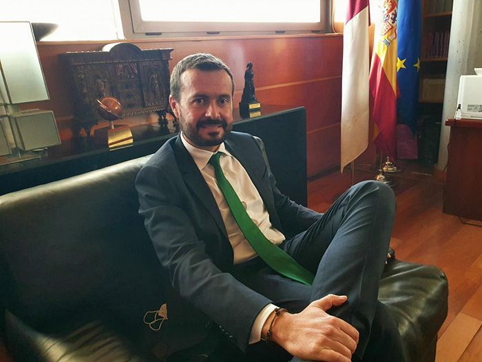 La Junta reúne a expertos y grupos de interés para analizar la situación de sobreabundancia de especies cinegéticas 3 La Junta reúne a expertos y grupos de interés para analizar la situación de sobreabundancia de especies cinegéticas