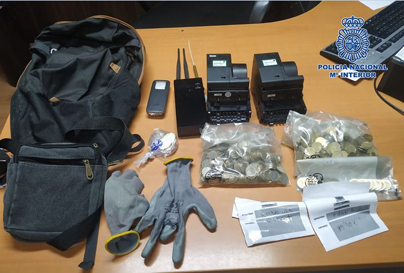 La Policía Nacional detiene in fraganti a tres personas que acababan de cometer dos robos con fuerza en Guadalajara 3 La Policía Nacional detiene in fraganti a tres personas que acababan de cometer dos robos con fuerza en Guadalajara