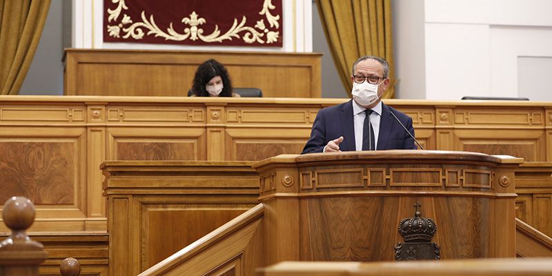 Las Cortes aprueban que los mercadillos permanezcan abiertos salvo situación de extremo impacto