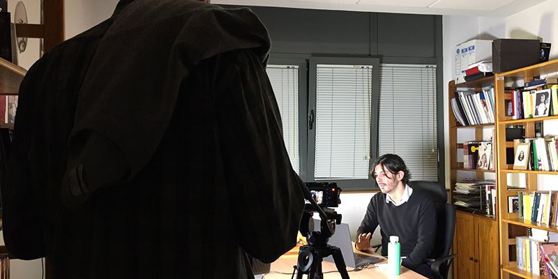 Marco de la Ossa inaugura un ciclo de conferencias sobre música y movimientos sociales