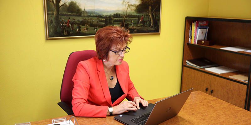 María Angeles García