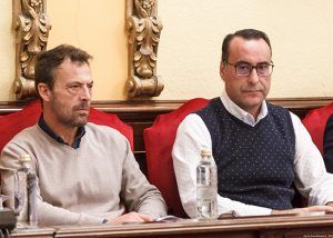 El Grupo VOX califica de “indigno, inmoral y un insulto a los vecinos de Guadalajara que Rojo y Ciudadanos se gasten 110.000 euros al año en colocar a dos directores generales socialistas” 