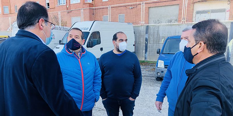 Prieto reclama a Junta y Ayuntamientos que permitan a los vendedores ambulantes trabajar y medios para poder hacerlo