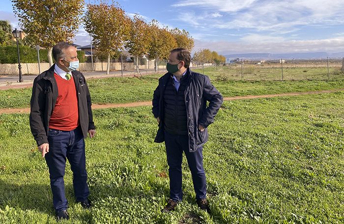 VOX pide al PSOE que no se ría más de los cabanilleros y construyan el centro de salud que prometieron hace 14 años