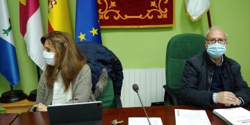 Ayuntamiento de Fuentenava de Jábaga. Doce años consecutivos de superávit municipal desde que, en el 2007, accediera José Luis Chamón a la Alcaldía.