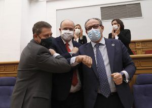 Aprobados los Presupuestos de la Junta para 2021 con el voto a favor de PSOE y Cs