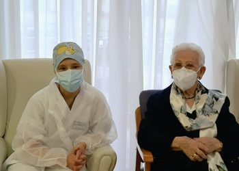 Araceli Rosario Hidalgo, la primera persona vacunada en España del Covid 10 Araceli Rosario Hidalgo, la primera persona vacunada en España del Covid