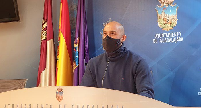 El PP elabora una batería de propuestas para que Alberto Rojo “arranque” con el proyecto de dinamizar el Mercado de Abastos 1 Armengol Engonga