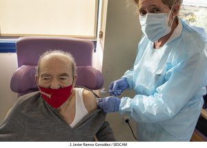 Camacho advierte de que aunque la vacuna puede ser el principio del fin de la pandemia, no podemos bajar la guardia