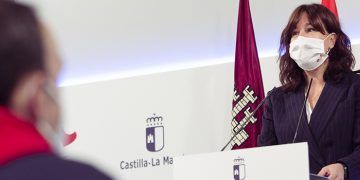 Castilla-La Mancha encabeza el gasto COVID en España con 400 millones invertidos y la contratación de más de 9.200 profesionales