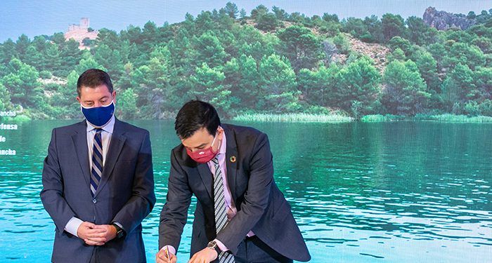 Castilla-La Mancha se une en un acuerdo “mérito de todos” que garantizará el futuro de las generaciones venideras con el acceso al agua