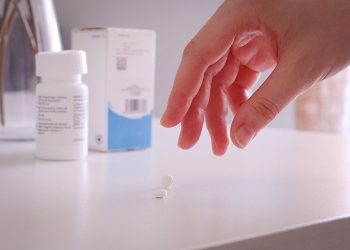 Cerca de 9.800 castellano-manchegos han iniciado tratamientos farmacológicos para dejar de fumar financiados por el sistema sanitario público regional