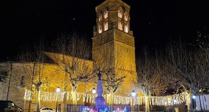 El Ayuntamiento de Alcocer apuesta por una decocación ecologista para vivir una “Navidad de cuento”