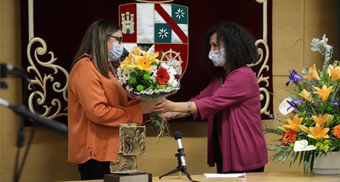 El Colegio de Trabajo Social de Castilla-La Mancha homenajea a Margarita Pardo por su trayectoria profesional 1 El Colegio de Trabajo Social de Castilla-La Mancha homenajea a Margarita Pardo por su trayectoria profesional
