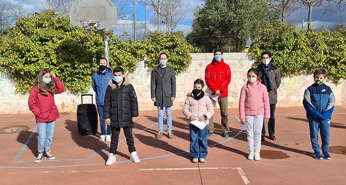 El Colegio Los Olivos de Cabanillas reparte nuevos diplomas del Programa TEI contra el acoso escolar 1 El Colegio Los Olivos de Cabanillas reparte nuevos diplomas del Programa TEI contra el acoso escolar