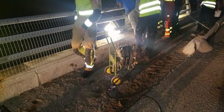 El conductor de la motocicleta donde viaja la joven que falleció al caer al embalse de Contreras, investigado como presunto autor de un delito de homicidio imprudente