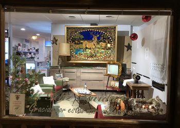El de Electrodomésticos Vela, mejor escaparate navideño de Sigüenza