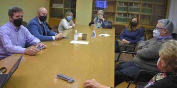 El director general de Agenda 2030 y Consumo se ha reúne con las entidades conquenses Favecu y Luzán