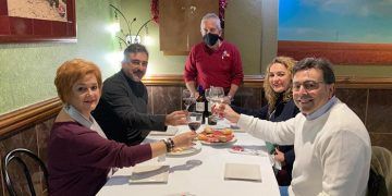 El Gobierno regional anima desde San Clemente a consumir productos alimentarios de proximidad “para apoyar al sector agroalimentario tras un año difícil”