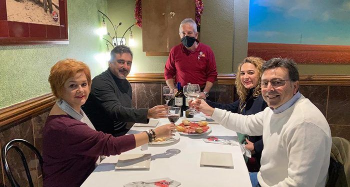 El Gobierno regional anima desde San Clemente a consumir productos alimentarios de proximidad “para apoyar al sector agroalimentario tras un año difícil”