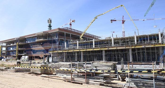 El Gobierno regional autoriza una inversión de 4,7 millones para construir la subestación que dará abastecimiento eléctrico al nuevo Hospital de Cuenca 1 El Gobierno regional autoriza una inversión de 4,7 millones para construir la subestación que dará abastecimiento eléctrico al nuevo Hospital de Cuenca