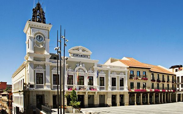 El reloj de la Plaza Mayor de Guadalajara no dará las campanadas este 31 de diciembre