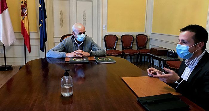 El subdelegado del Gobierno en Cuenca recibe al director de Relaciones Externas de Mercadona para la Comunidad de Madrid y Cuenca
