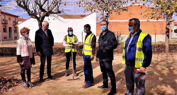 El subdelegado del Gobierno en Cuenca visita en San Clemente los trabajos del Plan de Empleo en Zonas Rurales Deprimidas