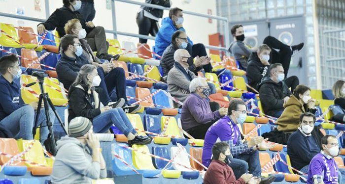 Javi Díaz agua la fiesta del Quabit ante su afición