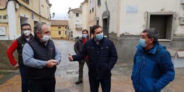 La Diputación de Cuenca actúa en la vía que une Salmeroncillos de Arriba y Salmeroncillos de Abajo con una inversión de 92.420 euros