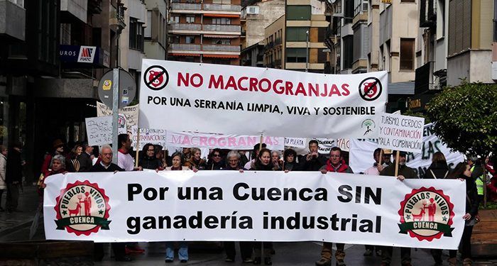 La Plataforma Pueblos Vivos Cuenca considera urgente una moratoria a la ganadería industrial 1 La Plataforma Pueblos Vivos Cuenca considera urgente una moratoria a la ganadería industrial