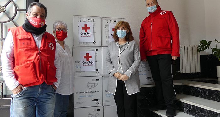 La Subdelegación del Gobierno de Guadalajara distribuye una nueva remesa de 58.000 mascarillas para ayuntamientos y entidades sociales