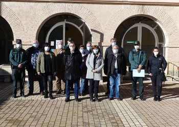 La subdelegada del Gobierno de Guadalajara visita el cuartel de Cifuentes y mantiene un encuentro con alcaldes de la demarcación