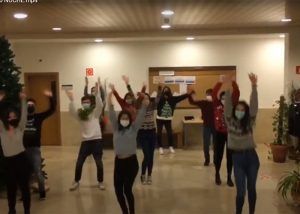 Los alumnos de Didáctica de la Música de la mención en música de la Facultad de Educación de Cuenca (UCLM) lanzan la canción navideña “no dudaría”