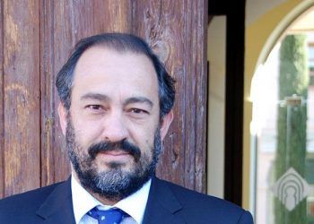 Los sindicatos CSIF y UGT felicitan a Julián Garde y le ofrecen su colaboración