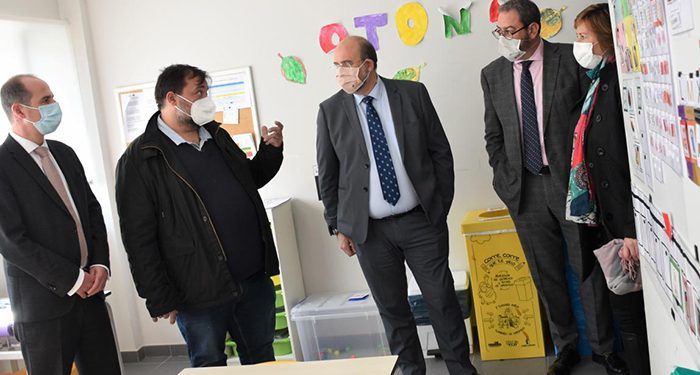 Martínez Guijarro visita APANAG y recuerda que la Junta ha incrementado un 25 por ciento el presupuesto destinado a la atención a personas con discapacidad desde el año 2015 1 Martínez Guijarro visita APANAG y recuerda que la Junta ha incrementado un 25 por ciento el presupuesto destinado a la atención a personas con discapacidad desde el año 2015