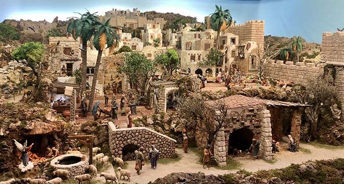 Más de 300 figuras conforman el Belén de la Hermandad de San Isidro Labrador (Vulgo de Arriba)