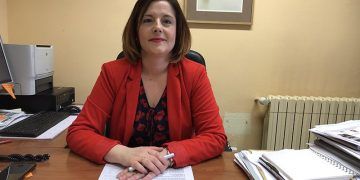 El PSOE recuerda que la candidata del PP apoyó las decisiones de Cospedal de retirar la financiación a la Feria Regional del Libro y que el Conservatorio Superior de Música se fuera a Albacete